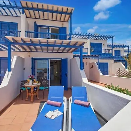Duplex Ilic Sea Views,front Line,10 Min To Marina Apartman Playa Blanca