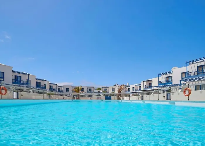 Duplex Ilic Sea Views,front Line,10 Min To Marina Апартаменти Плайя-Бланка