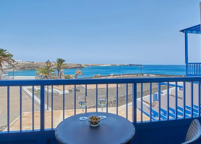 Duplex Ilic Sea Views,front Line,10 Min To Marina Appartamento